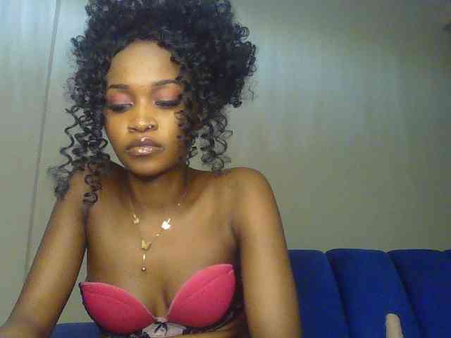 Sierraxoxox webcam
