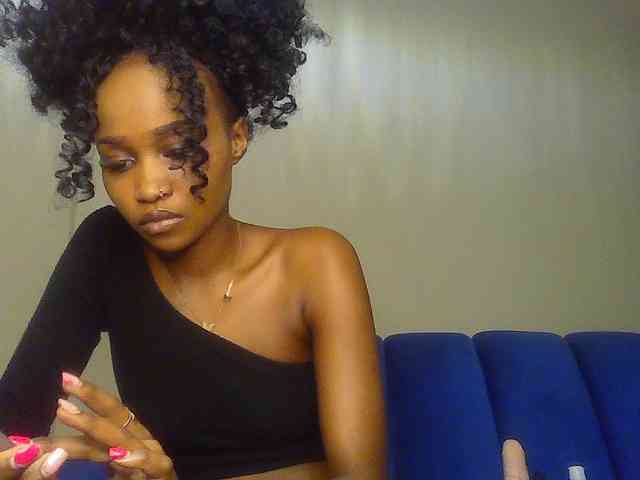 Sierraxoxox webcam