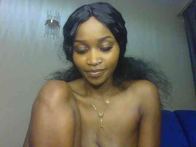 Sierraxoxox webcam
