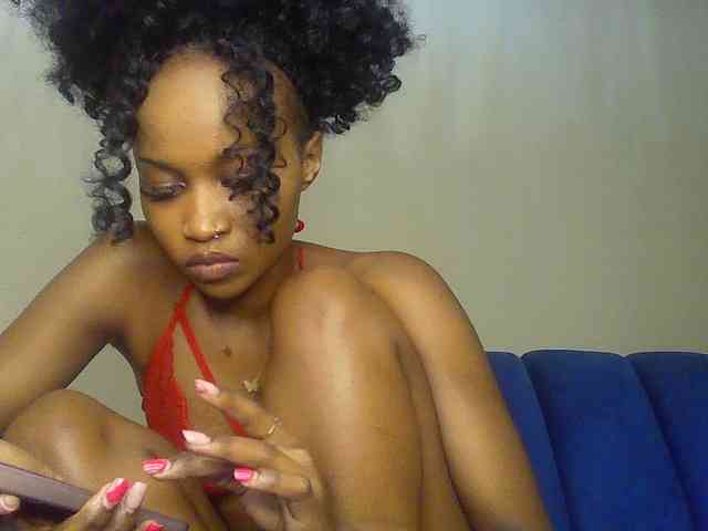 Sierraxoxox webcam