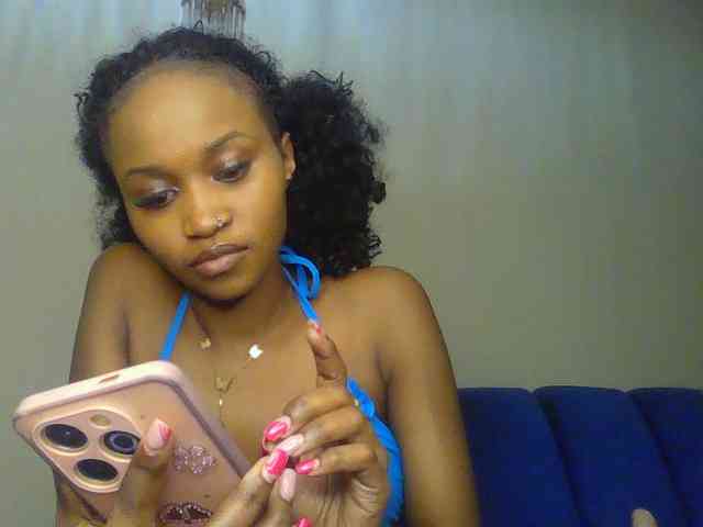 Sierraxoxox webcam