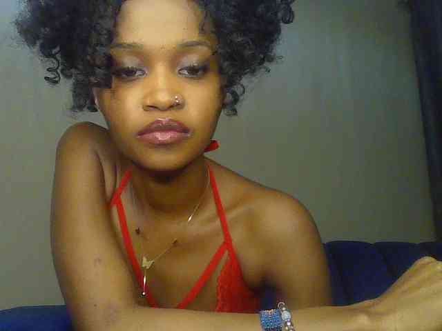 Sierraxoxox webcam