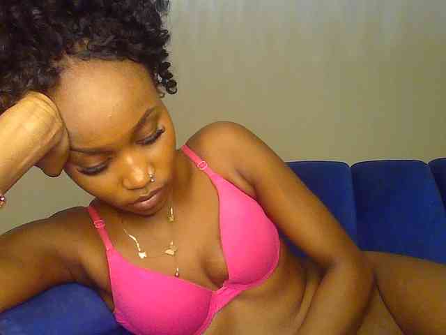 Sierraxoxox webcam