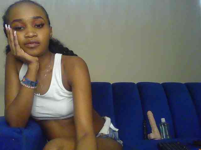Sierraxoxox webcam