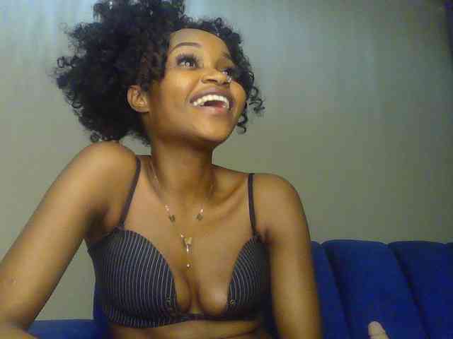 Sierraxoxox webcam