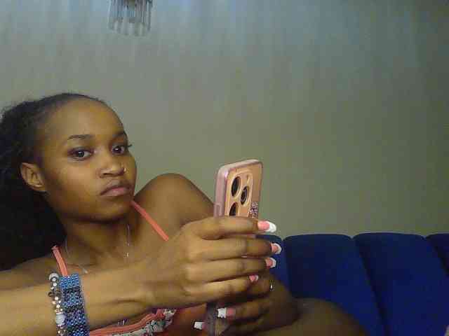 Sierraxoxox webcam