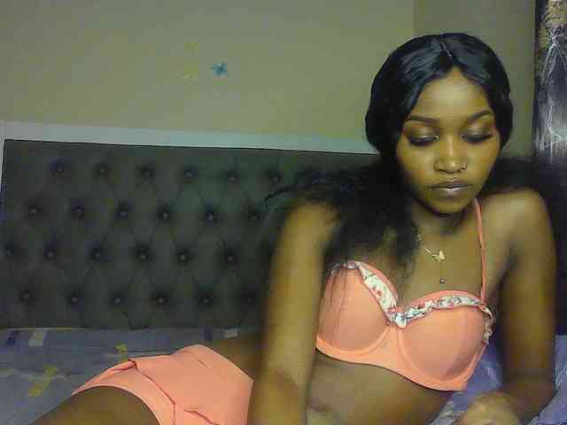 Sierraxoxox webcam