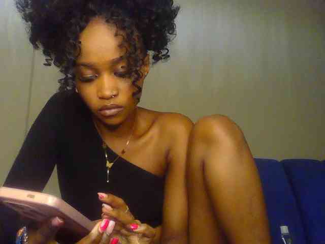 Sierraxoxox webcam