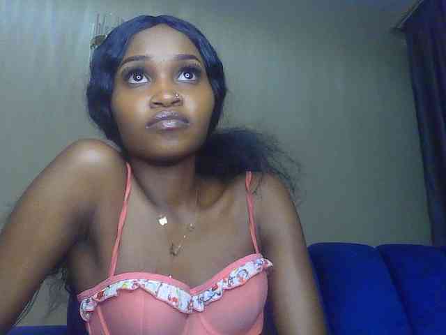 Sierraxoxox webcam
