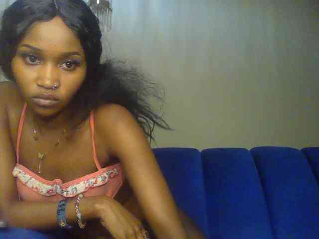 Sierraxoxox webcam