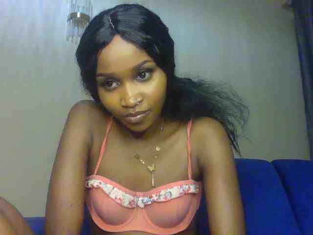 Sierraxoxox webcam