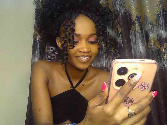 Sierraxoxox webcam