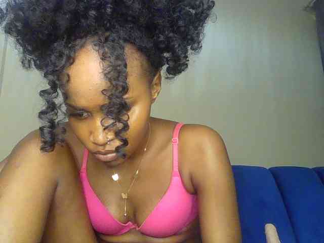 Sierraxoxox webcam