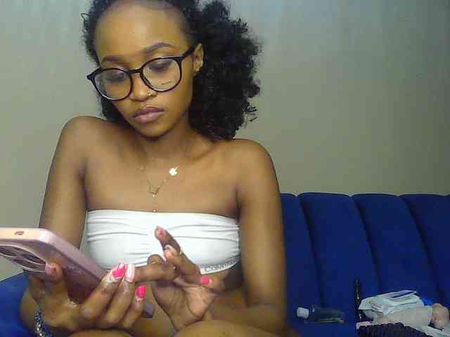Sierraxoxox webcam