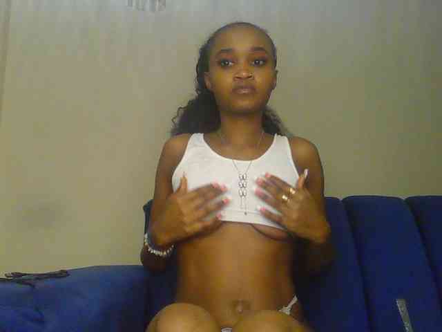 Sierraxoxox webcam