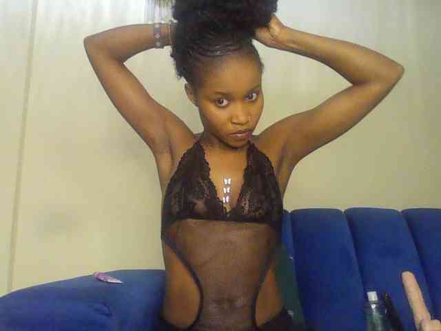Sierraxoxox webcam