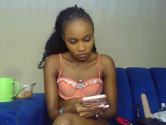 Sierraxoxox webcam