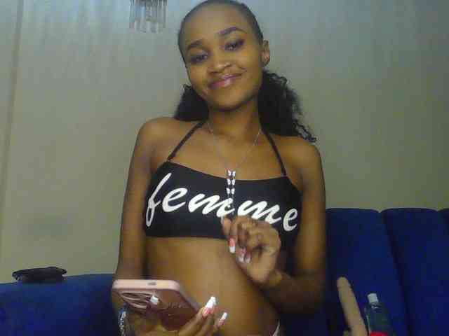 Sierraxoxox webcam