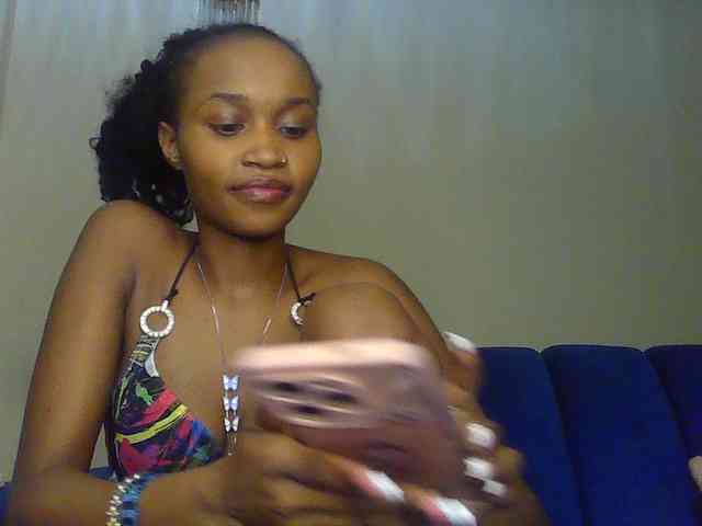 Sierraxoxox webcam