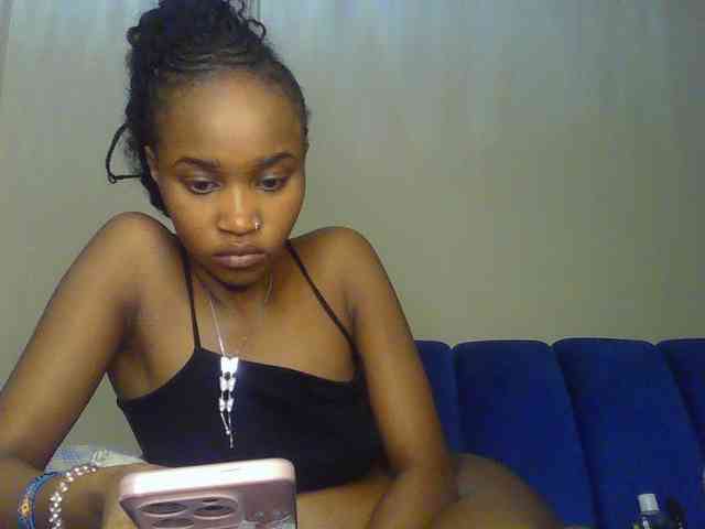 Sierraxoxox webcam