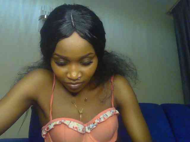 Sierraxoxox webcam