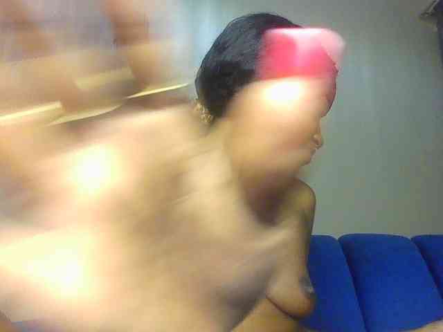 Sierraxoxox webcam