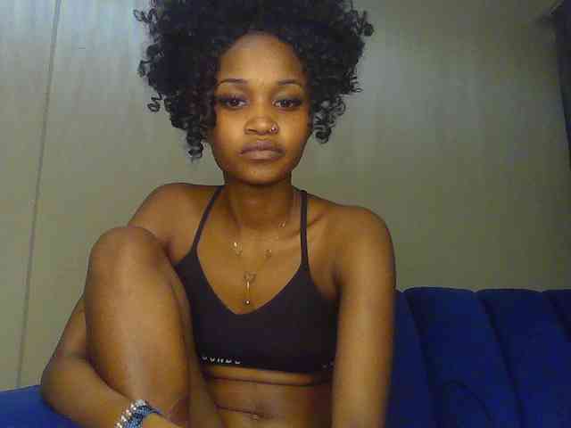 Sierraxoxox webcam