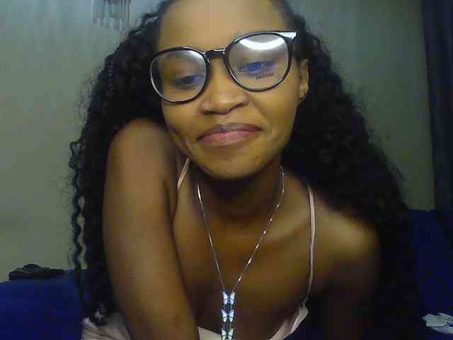 Sierraxoxox webcam