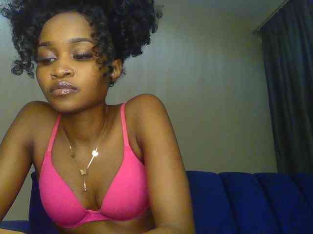 Sierraxoxox webcam