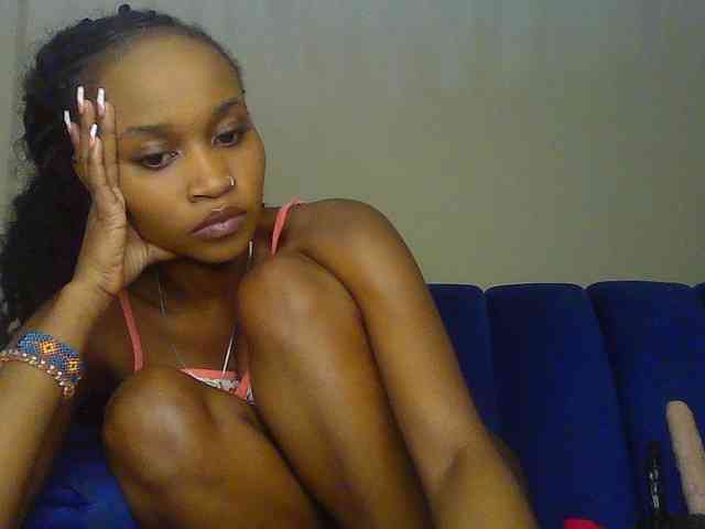 Sierraxoxox webcam