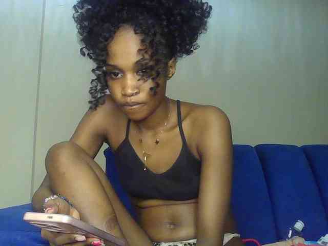 Sierraxoxox webcam