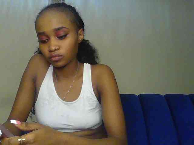 Sierraxoxox webcam
