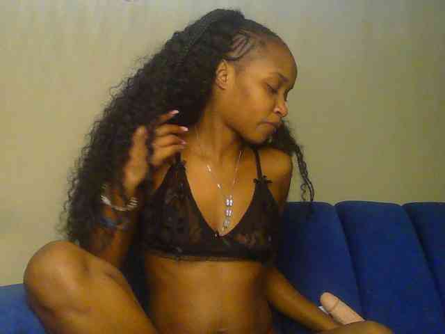 Sierraxoxox webcam