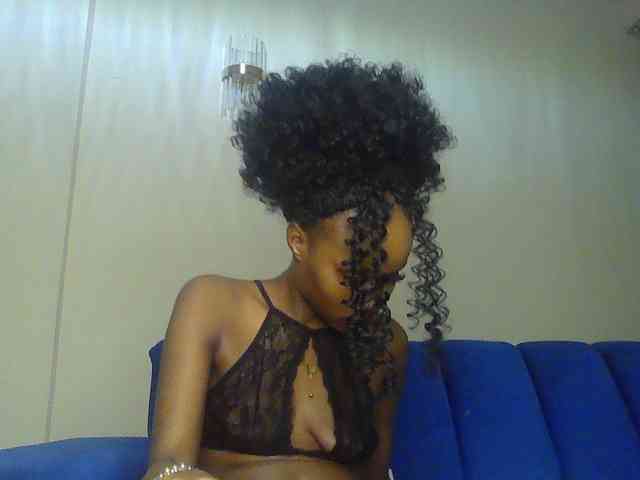 Sierraxoxox webcam