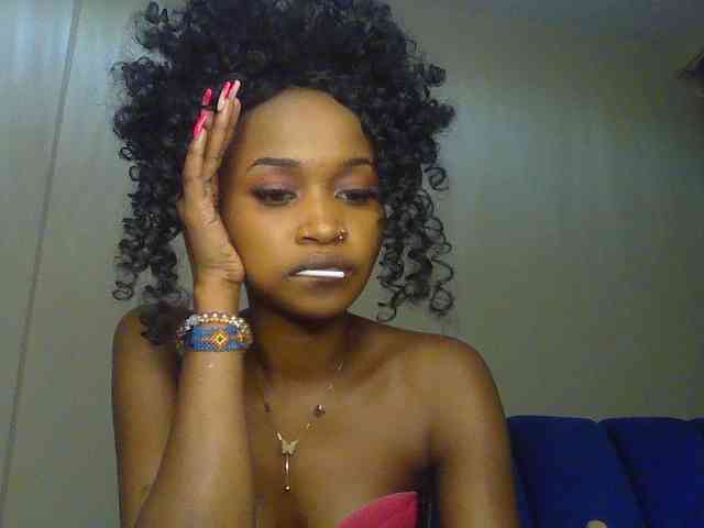 Sierraxoxox webcam