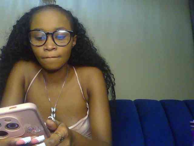 Sierraxoxox webcam