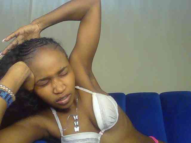 Sierraxoxox webcam