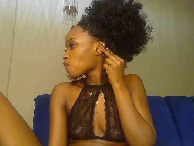 Sierraxoxox webcam