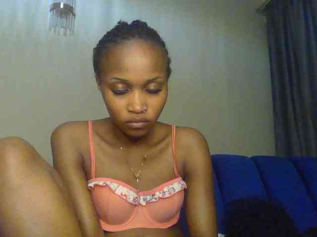 Sierraxoxox webcam