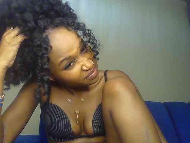 Sierraxoxox webcam
