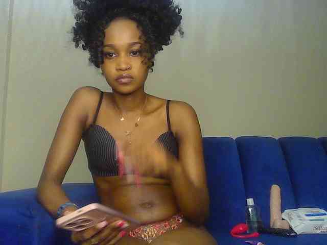 Sierraxoxox webcam
