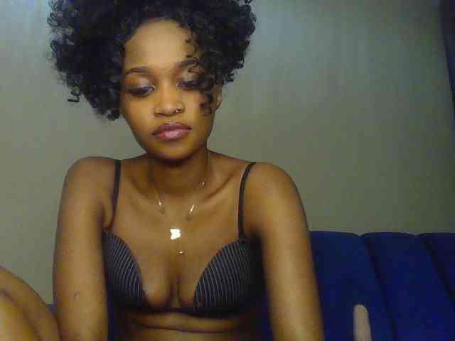 Sierraxoxox webcam