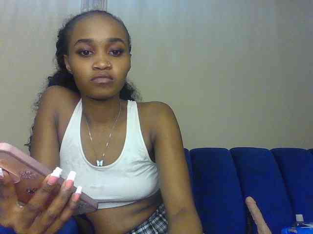 Sierraxoxox webcam