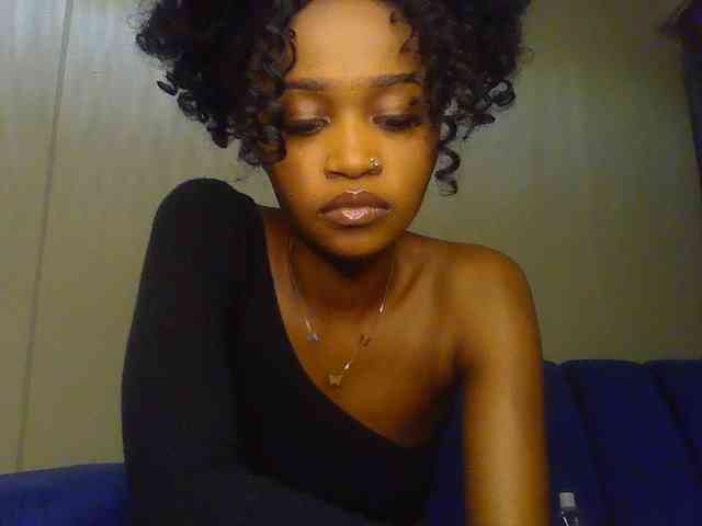 Sierraxoxox webcam