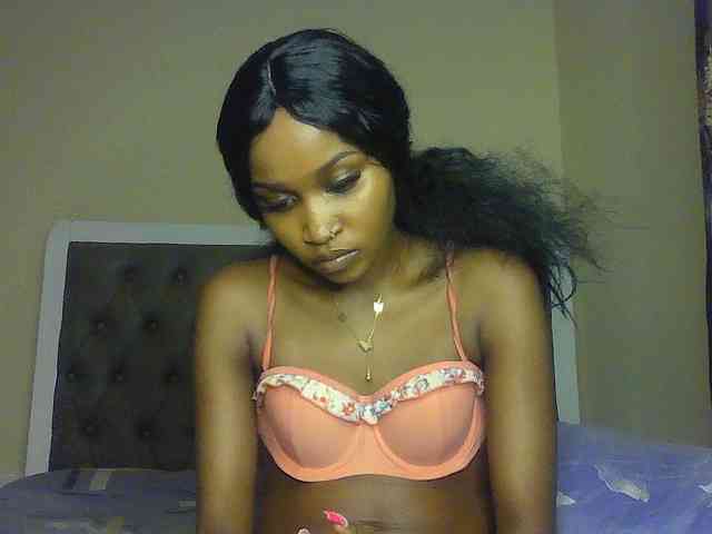 Sierraxoxox webcam