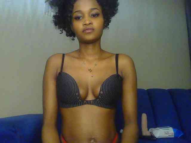 Sierraxoxox webcam