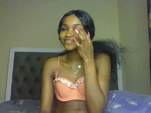 Sierraxoxox webcam