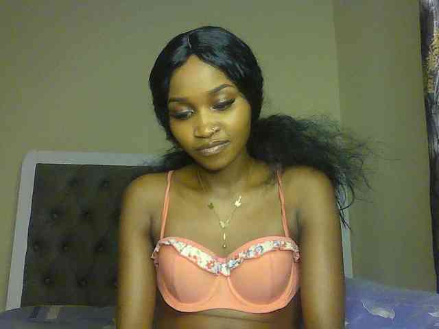 Sierraxoxox webcam