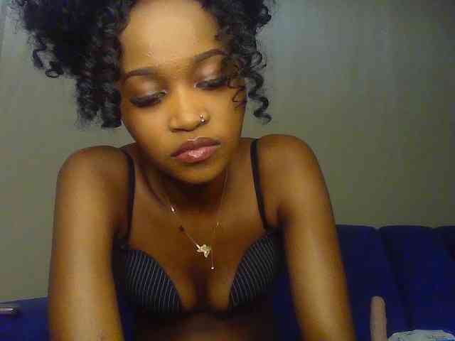 Sierraxoxox webcam