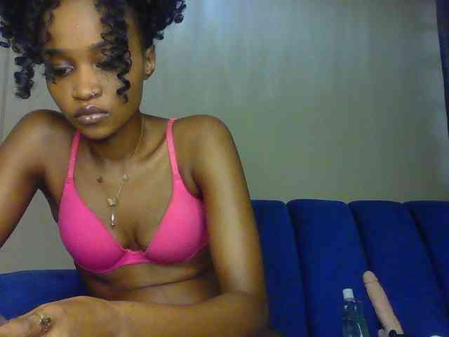 Sierraxoxox webcam